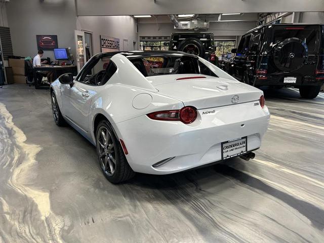 Photo of 2019 Ceramic Metallic Mazda MX-5 Miata RF