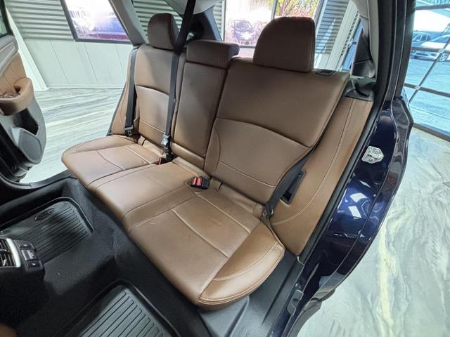 Photo of 2018 Dark Blue Pearl Subaru Outback