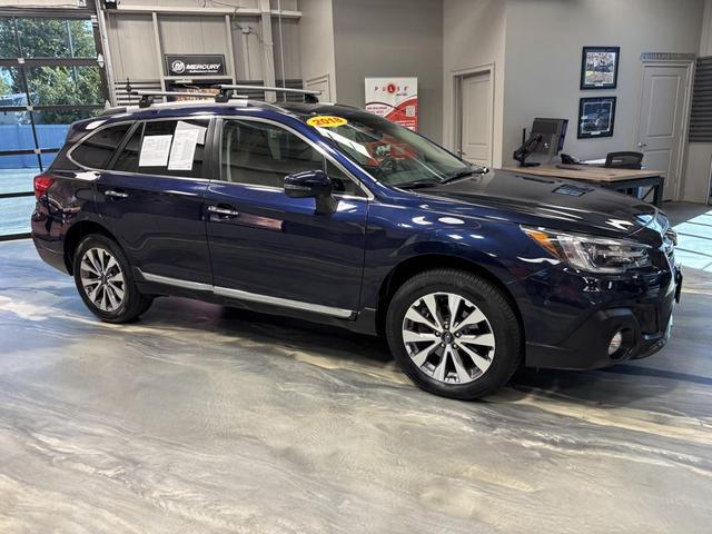 Photo of 2018 Dark Blue Pearl Subaru Outback
