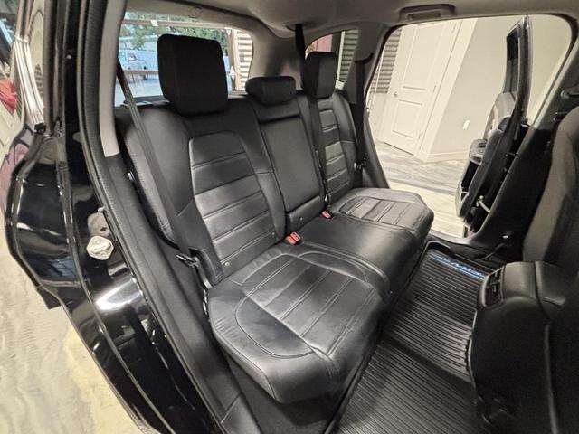 Photo of 2019 Crystal Black Pearl Honda CR-V