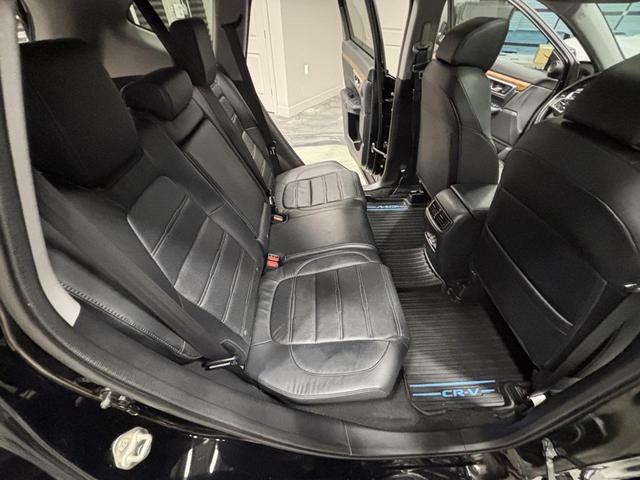 Photo of 2019 Crystal Black Pearl Honda CR-V
