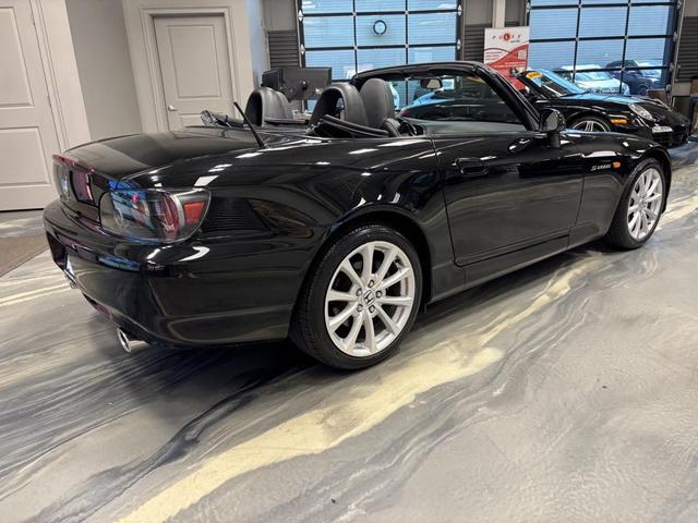 Photo of 2006 Berlina Black Honda S2000