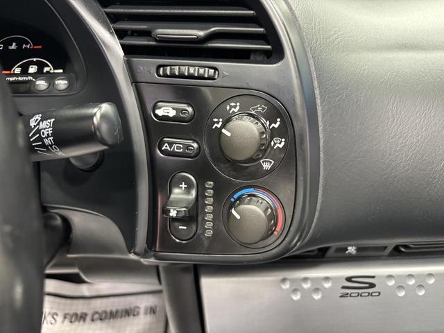 Photo of 2006 Berlina Black Honda S2000