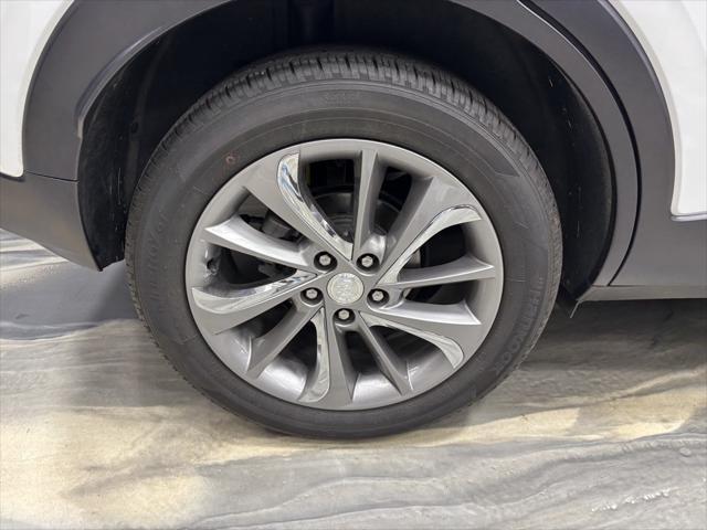 Photo of 2022 Summit White Buick Encore GX