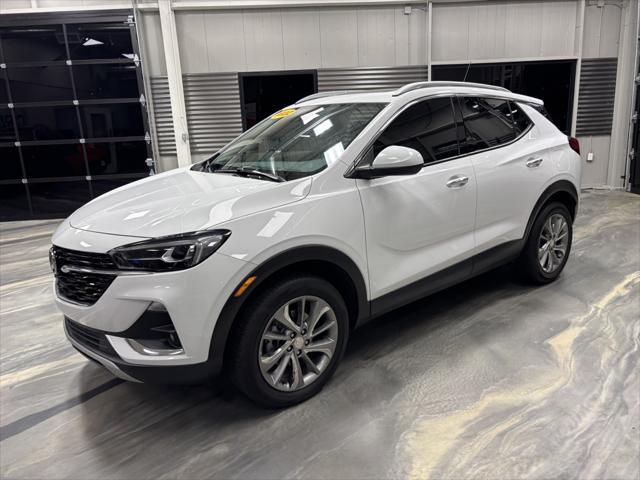 Photo of 2022 Summit White Buick Encore GX