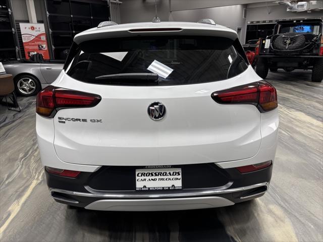 Photo of 2022 Summit White Buick Encore GX