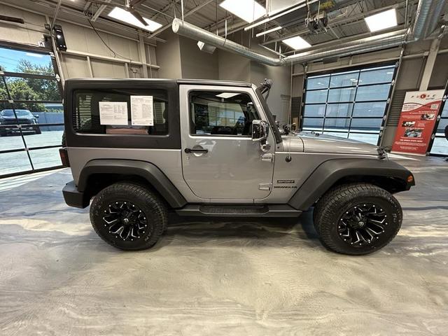 Photo of 2017 Billet Silver Metallic Clearcoat Jeep Wrangler