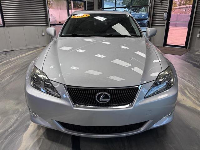 Photo of 2007 Silver Lexus IS 250