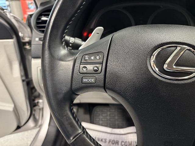 Photo of 2007 Silver Lexus IS 250