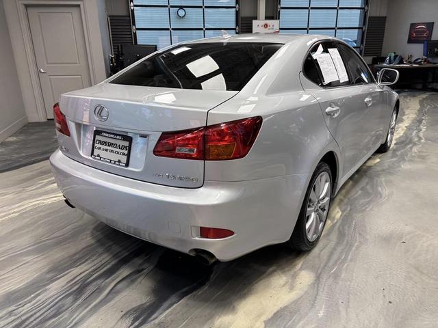 Photo of 2007 Silver Lexus IS 250