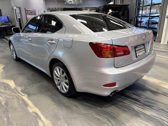 Photo of 2007 Silver Lexus IS 250