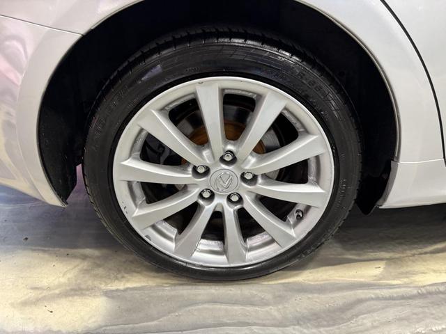 Photo of 2007 Silver Lexus IS 250