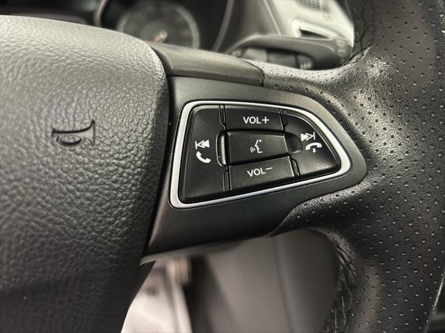 Photo of 2017 Shadow Black Ford Focus ST