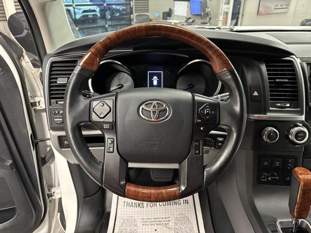 Photo of 2019 Blizzard Pearl Toyota Sequoia