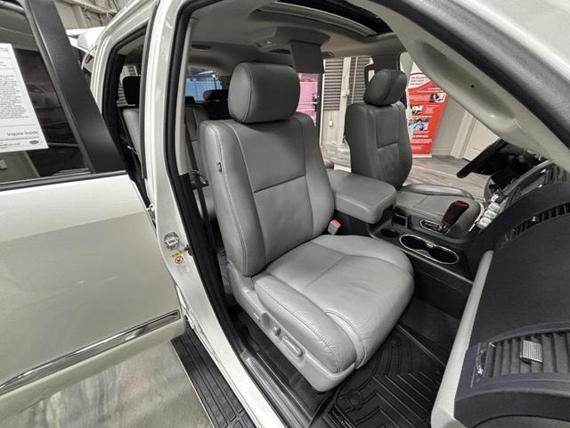 Photo of 2019 Blizzard Pearl Toyota Sequoia