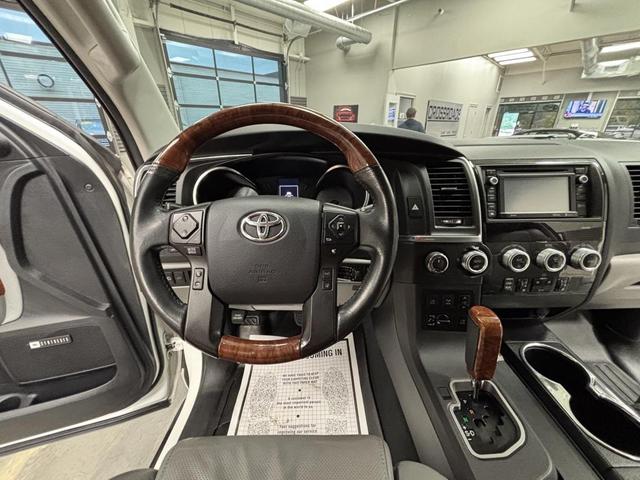 Photo of 2019 Blizzard Pearl Toyota Sequoia