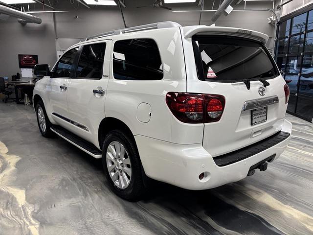 Photo of 2019 Blizzard Pearl Toyota Sequoia