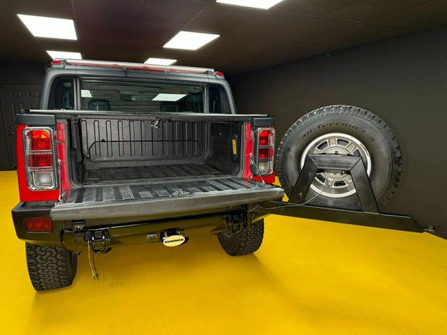 Photo of 2005 Red Hummer H2