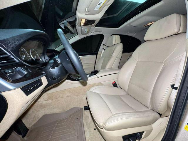 Photo of 2013 Gold BMW 535