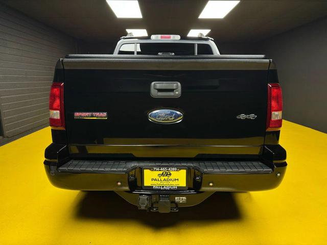 Photo of 2007 Black Ford Explorer Sport Trac