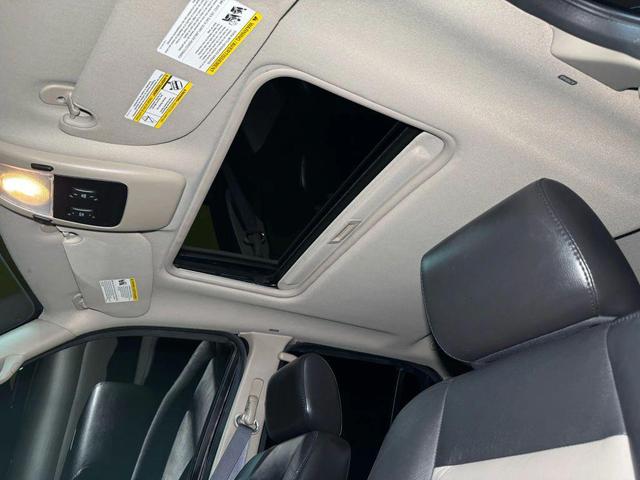 Photo of 2007 Black Ford Explorer Sport Trac