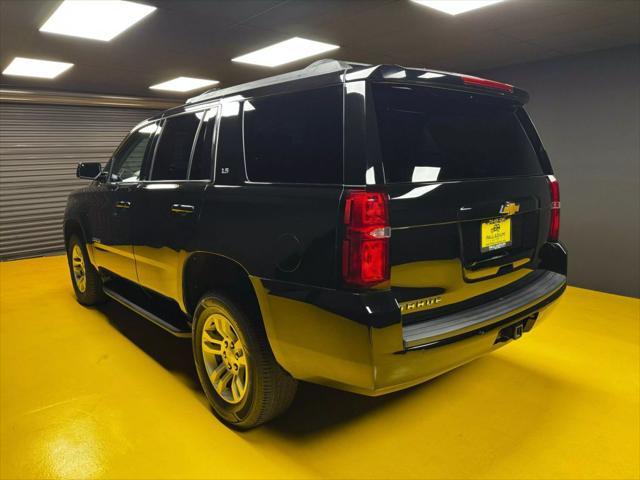 Photo of 2015 Black Chevrolet Tahoe