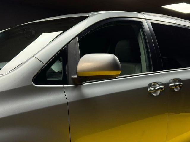 Photo of 2016  Toyota Sienna