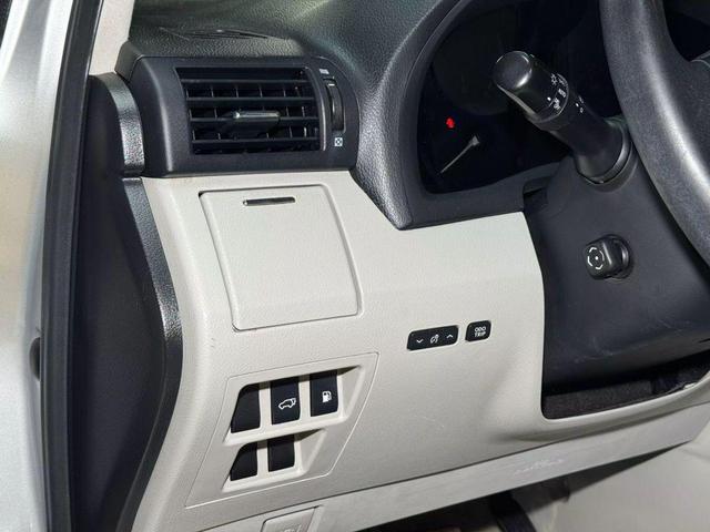 Photo of 2011 Silver Lexus RX 350
