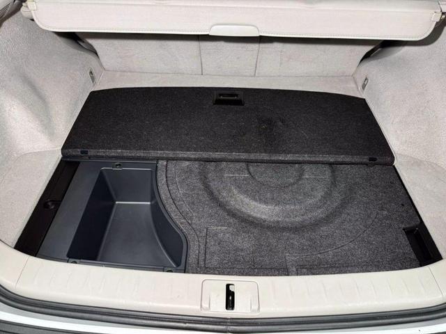 Photo of 2011 Silver Lexus RX 350