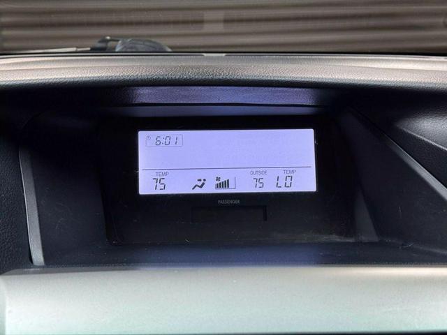 Photo of 2011 Silver Lexus RX 350