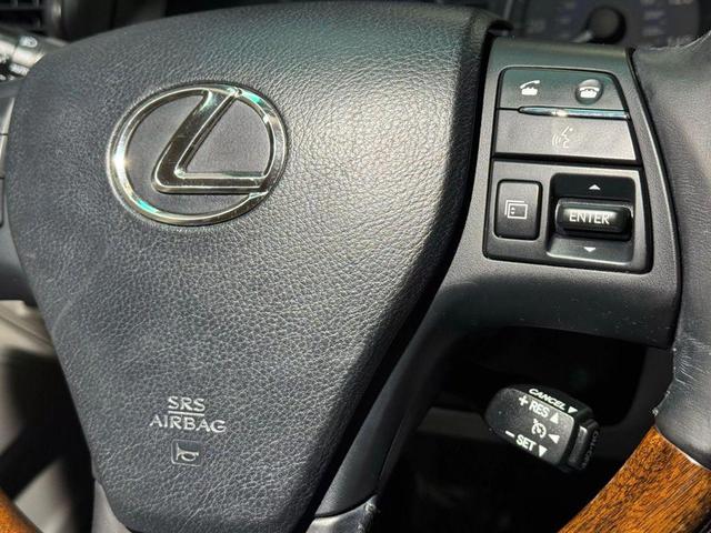 Photo of 2011 Silver Lexus RX 350