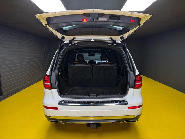 Photo of 2017 White Mercedes-Benz GLS 450