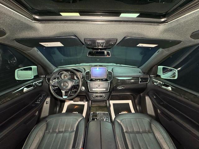 Photo of 2017 White Mercedes-Benz GLS 450