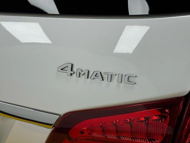 Photo of 2017 White Mercedes-Benz GLS 450
