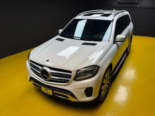 Photo of 2017 White Mercedes-Benz GLS 450