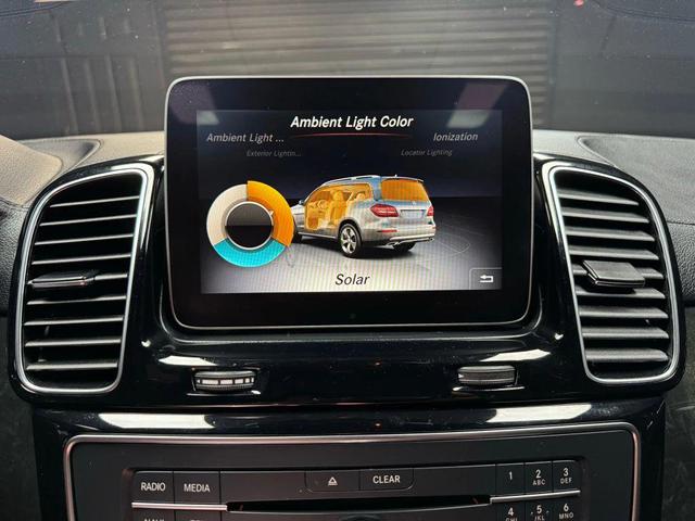 Photo of 2017 White Mercedes-Benz GLS 450