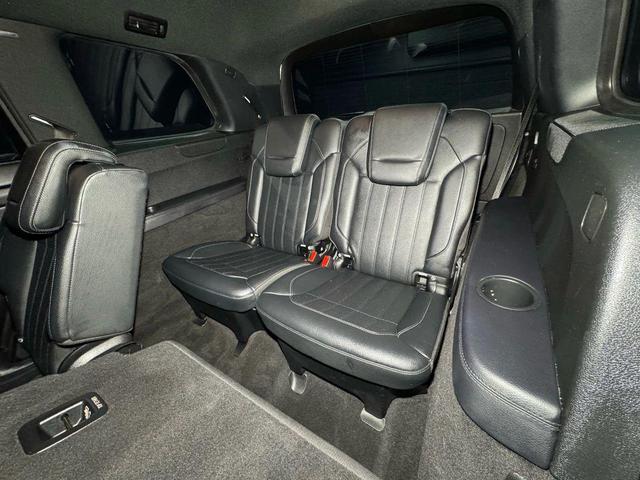 Photo of 2017 White Mercedes-Benz GLS 450