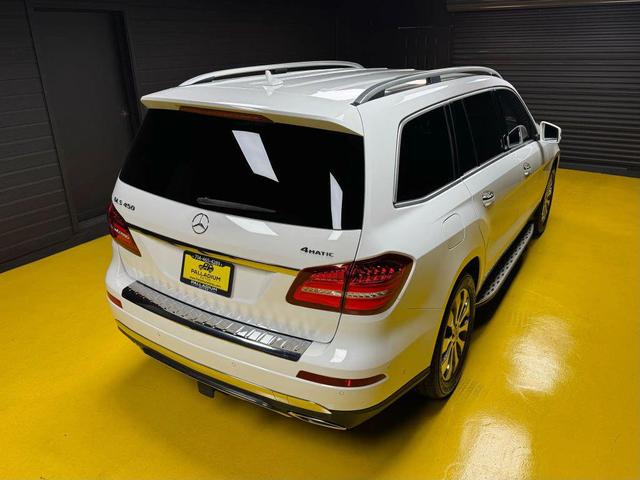 Photo of 2017 White Mercedes-Benz GLS 450