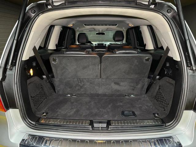 Photo of 2015 Silver Mercedes-Benz GL-Class