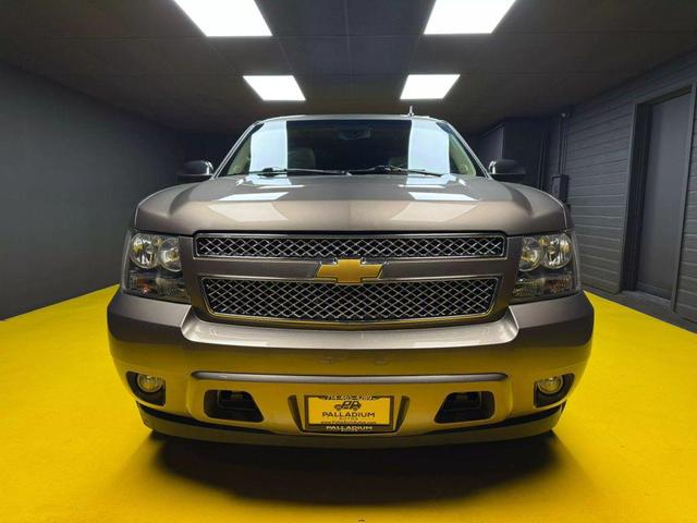 Photo of 2012 Brown Chevrolet Suburban