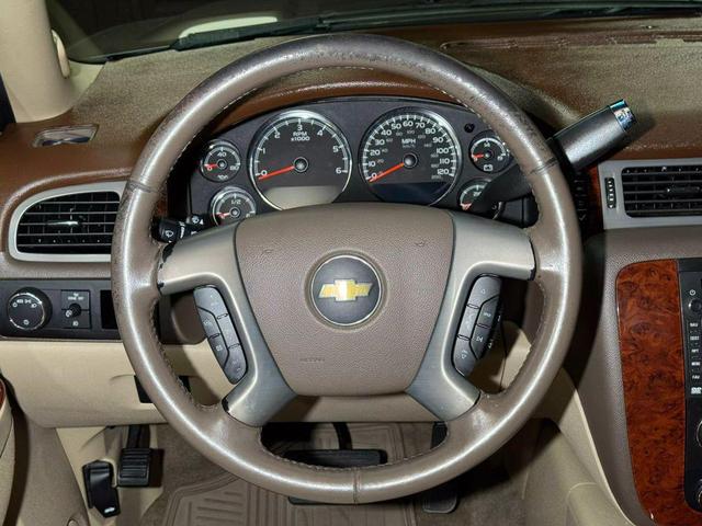 Photo of 2012 Brown Chevrolet Suburban