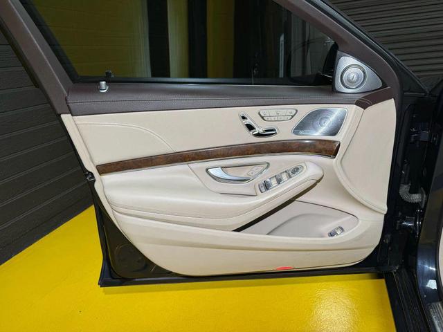 Photo of 2015 designo Magno Alanite Gray (Matte Finish) Mercedes-Benz S-Class
