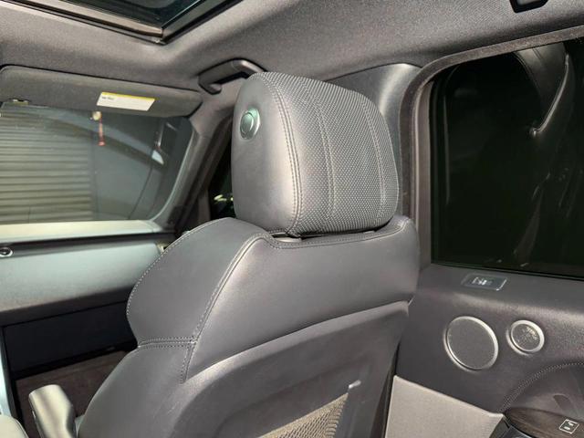 Photo of 2016 Black Land Rover Range Rover Sport
