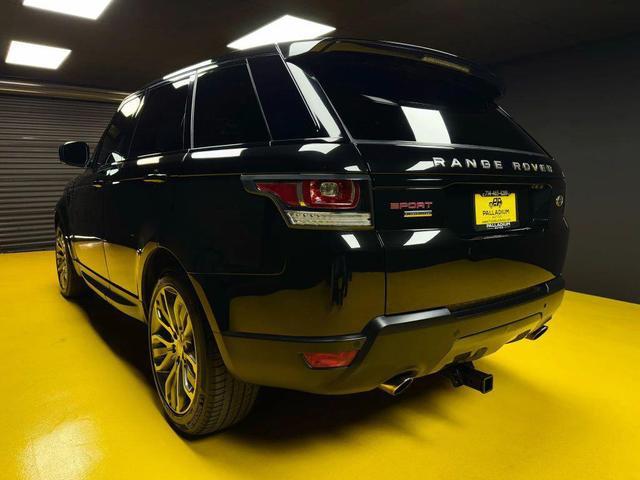 Photo of 2016 Black Land Rover Range Rover Sport