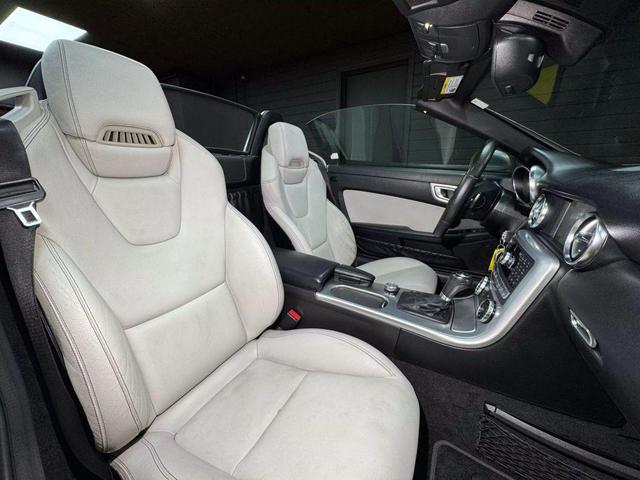 Photo of 2012 Grey Mercedes-Benz SLK-Class