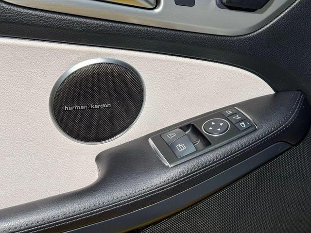 Photo of 2012 Grey Mercedes-Benz SLK-Class