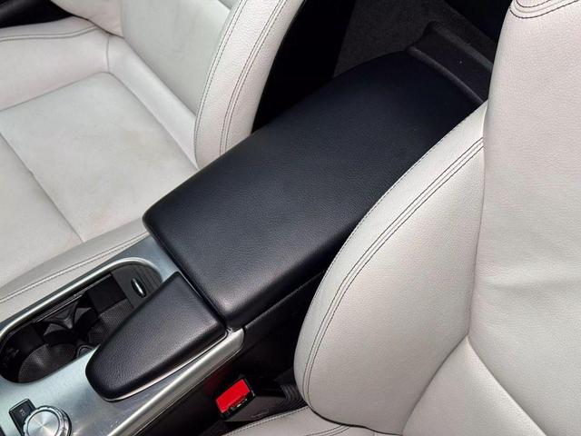 Photo of 2012 Grey Mercedes-Benz SLK-Class
