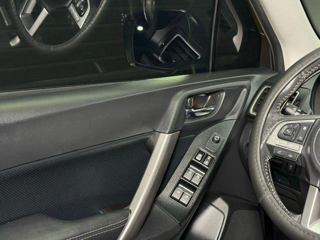 Photo of 2017 Crystal Black Silica Subaru Forester