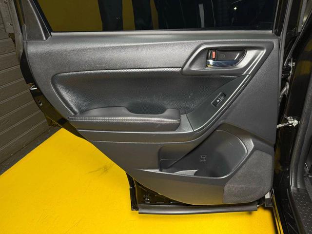 Photo of 2017 Crystal Black Silica Subaru Forester