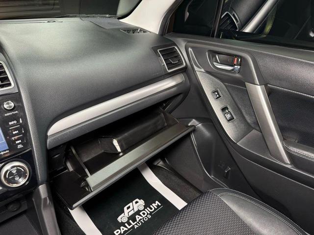 Photo of 2017 Crystal Black Silica Subaru Forester